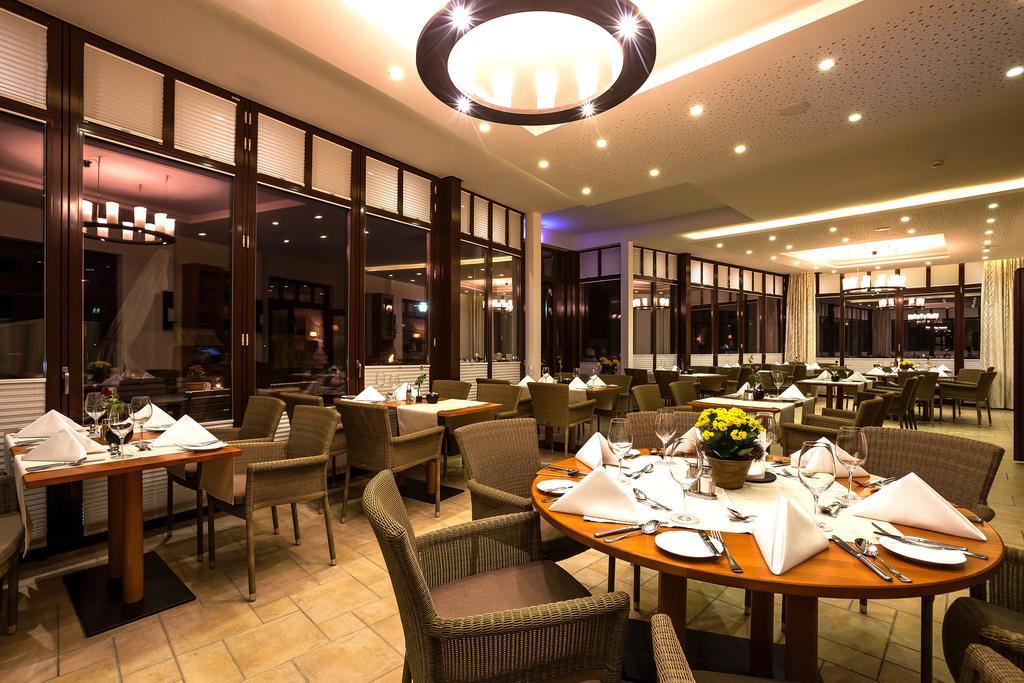 Ringhotel Warnemunder Hof 16/22