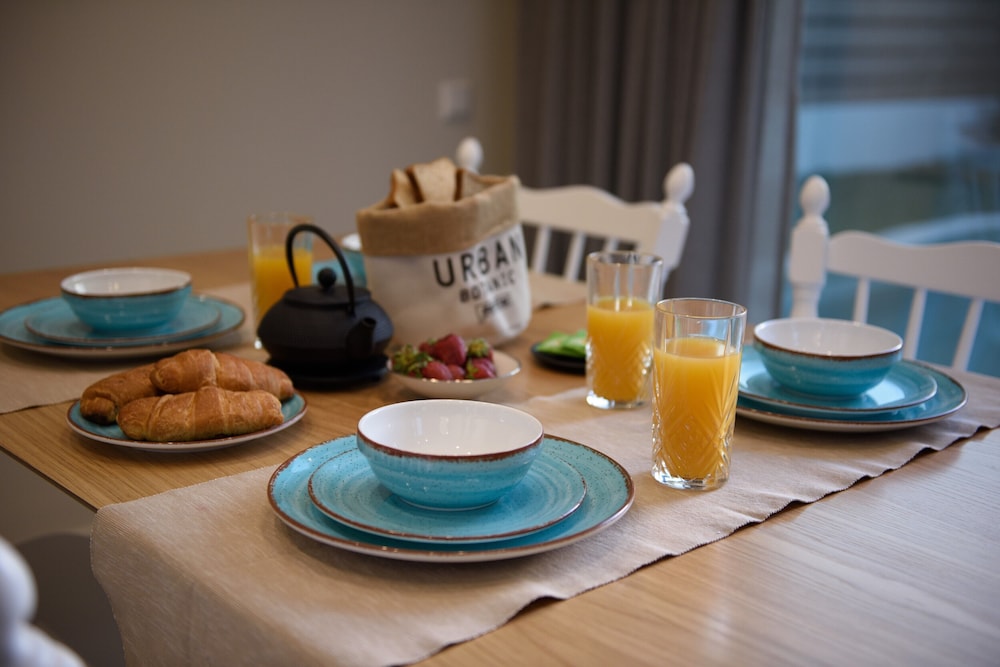 Tessera Boutique Hotel 61/75