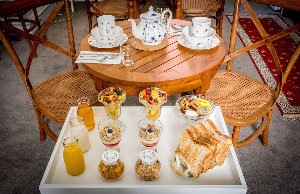 Fremantle Bed And Breakfast 33/45