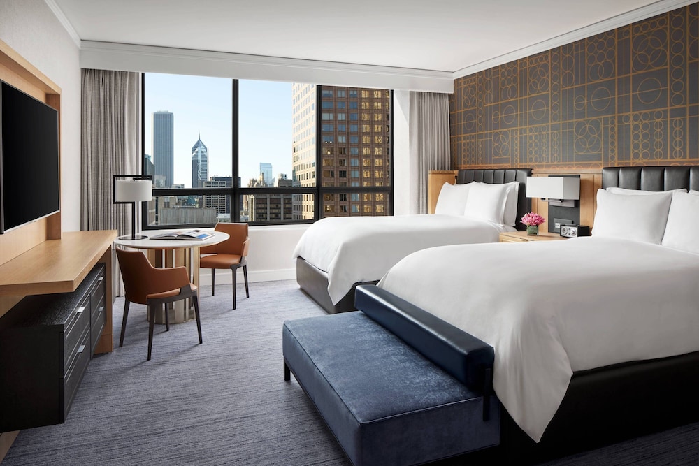 THE RITZ-CARLTON CHICAGO 10/42