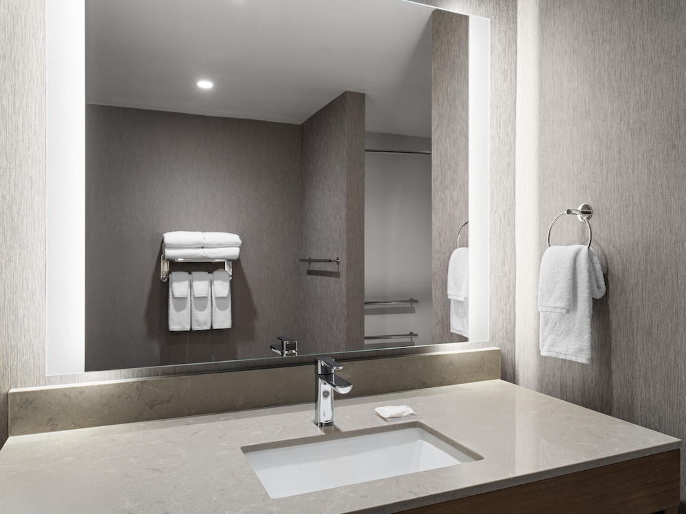 Hyatt Place Billings 26/30