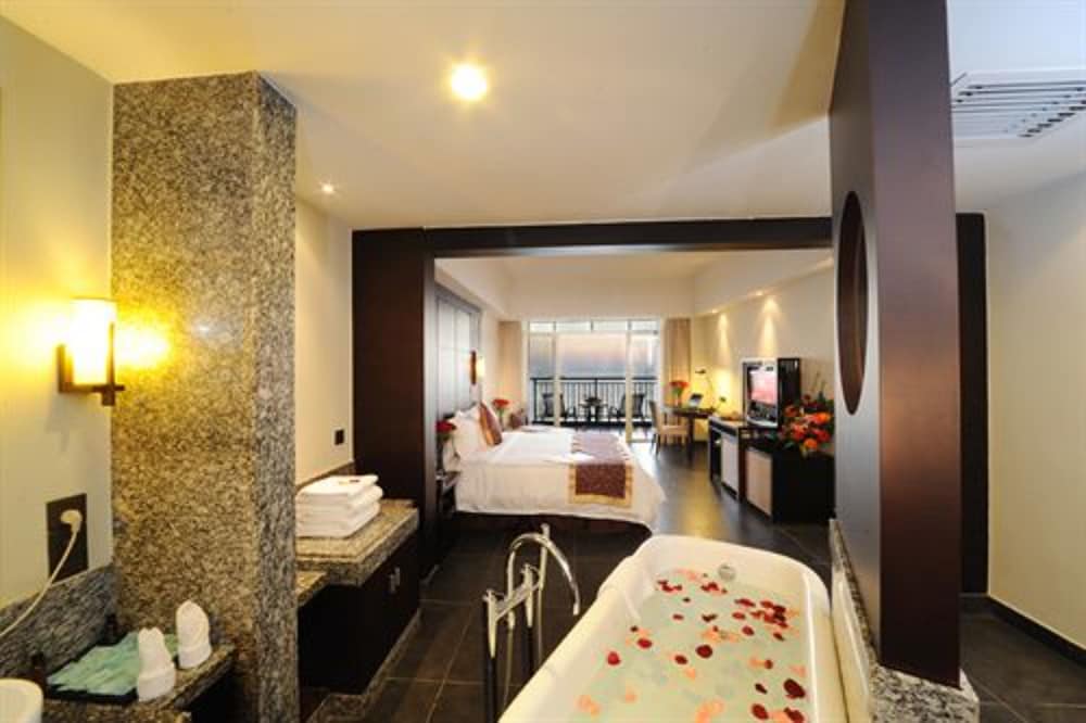 Shengyi Holiday Villa Hotel 49/50