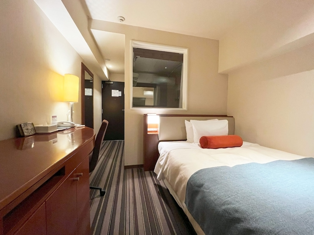 SEMI ROOM, STANDARD, SEMI DOUBLE BED, SMOKING