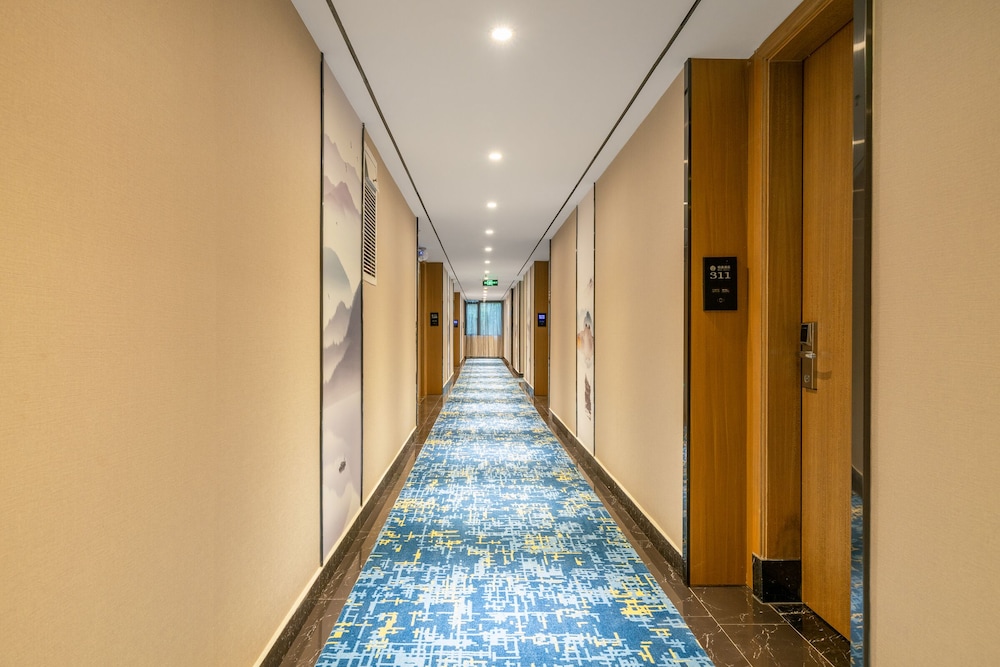 GUANGZHOU BOYI HOTEL 28/50