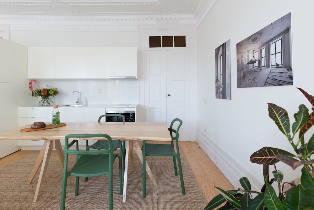 B28 Apartments 34/50