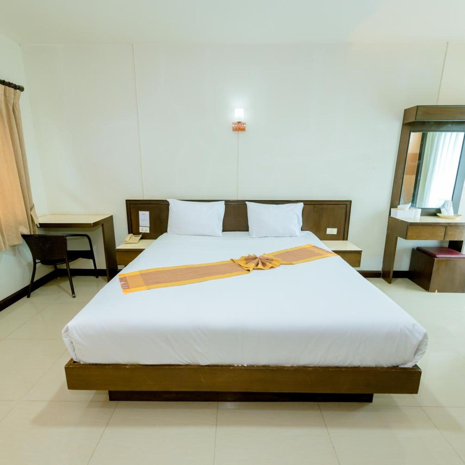 BANDER HOTEL 22/50