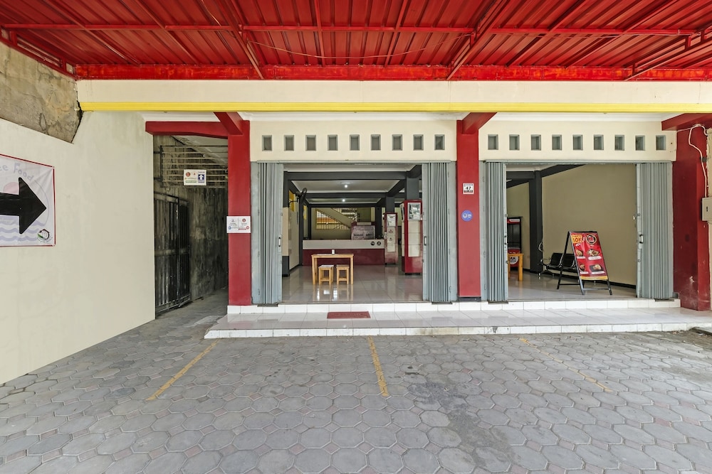 Super OYO 90905 Dangau Datuk Guesthouse 41/43
