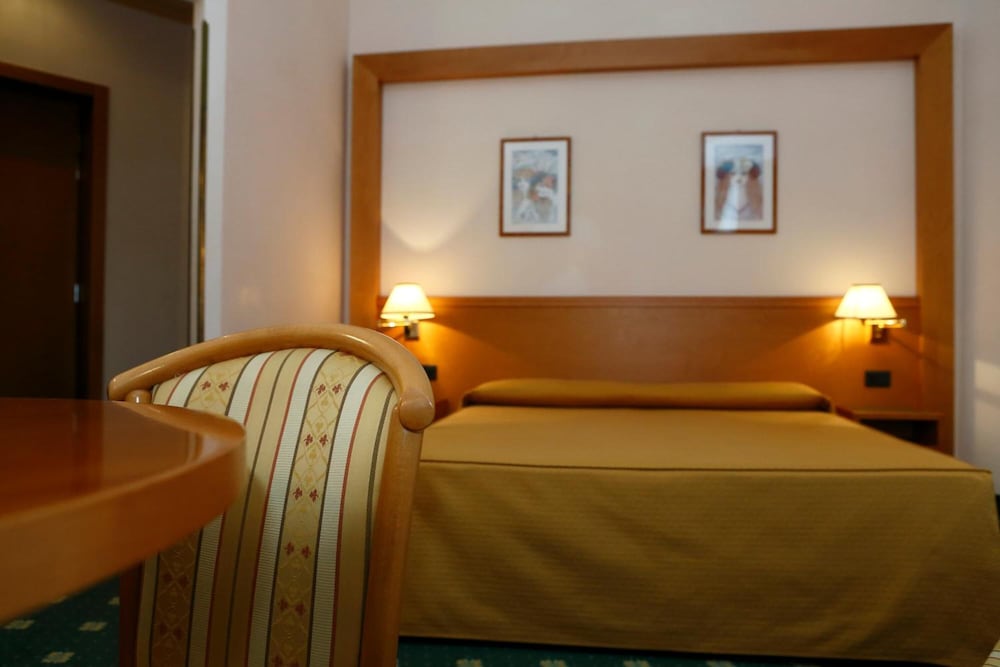 Hotel Estense 26/40