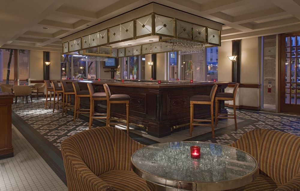 The Clyde Hotel (ex. Hyatt Regency Albuquerque) 43/61