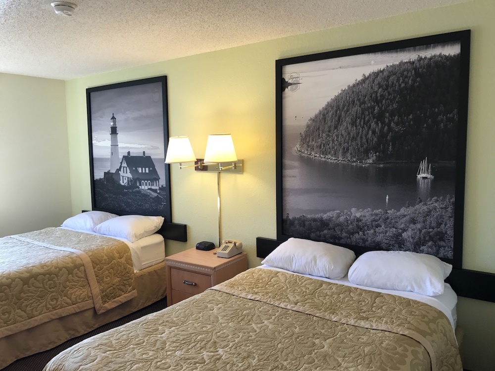 Super 8 By Wyndham Augusta 8/20