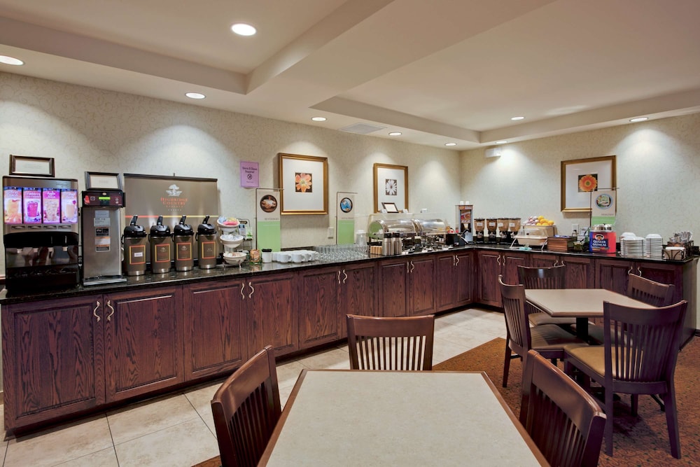 Country Inn & Suites by Radisson, Port Charlotte, FL 25/30