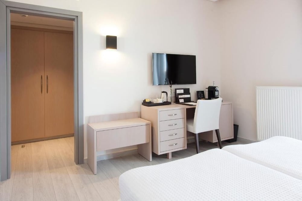 Ayia Marina Suites 12/30