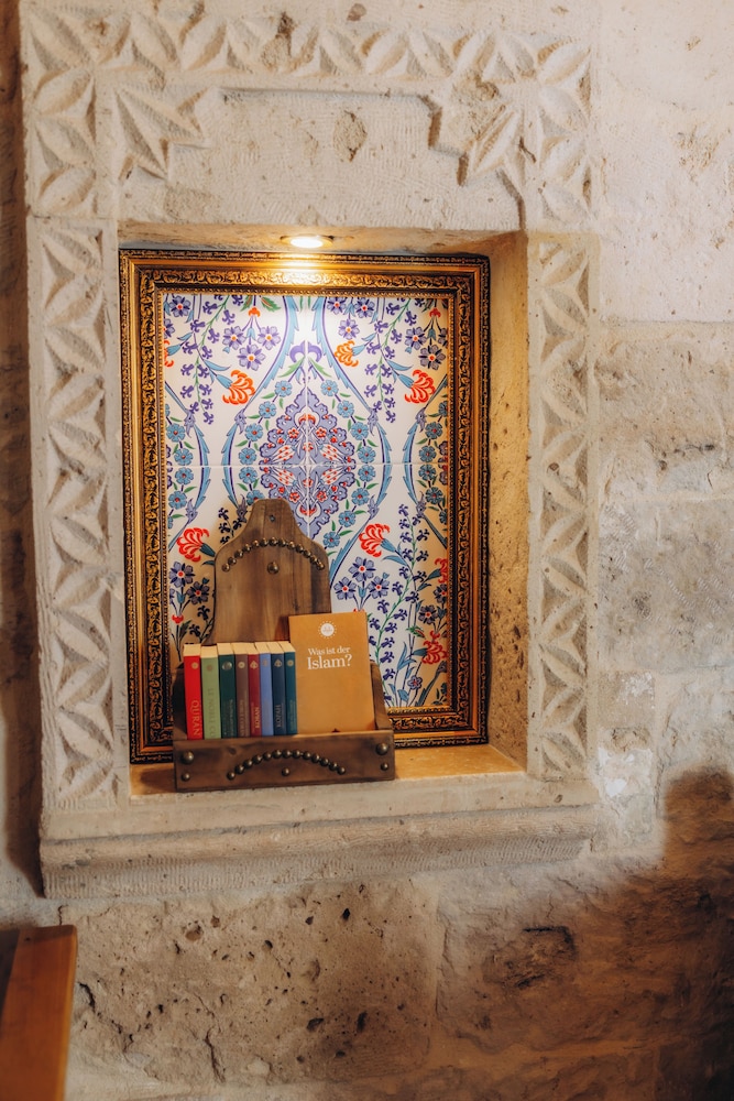 Sah Saray Cave Suites Halal Hotel 6/61