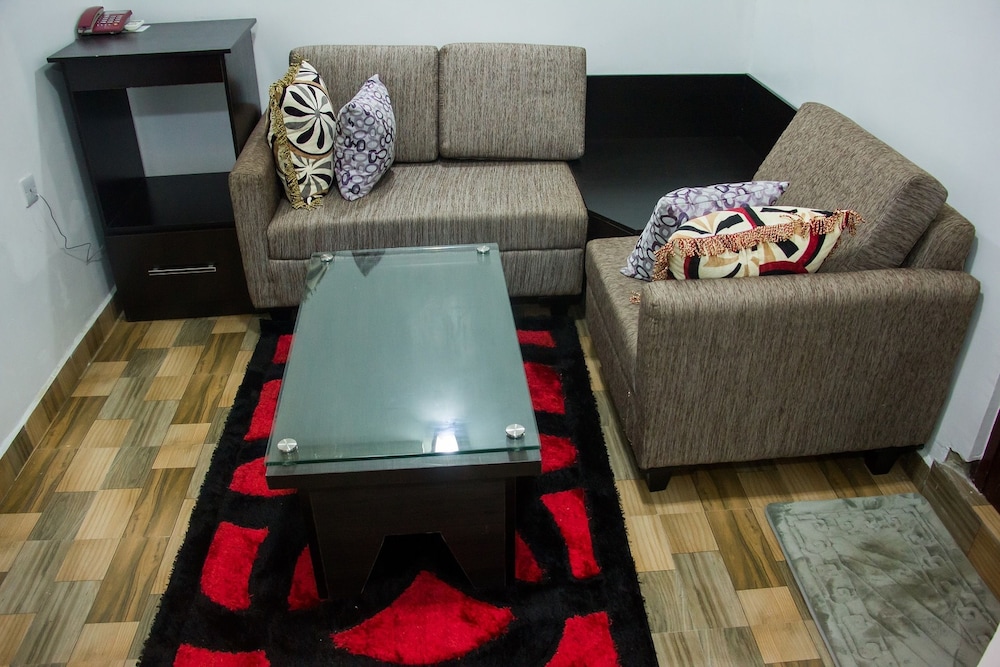 Sylva Link Suites 17/27