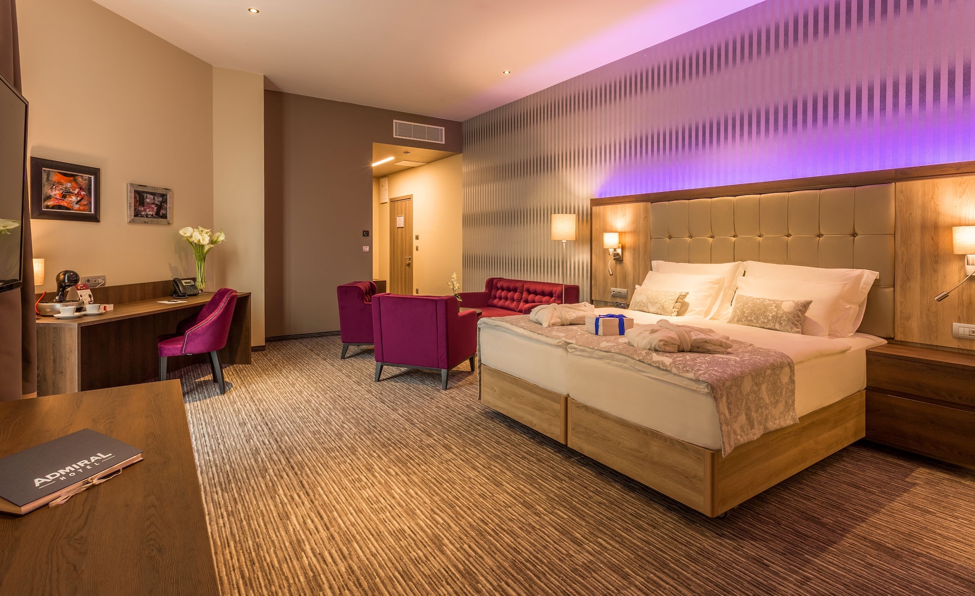 JUNIOR SUITE, TWIN BEDS