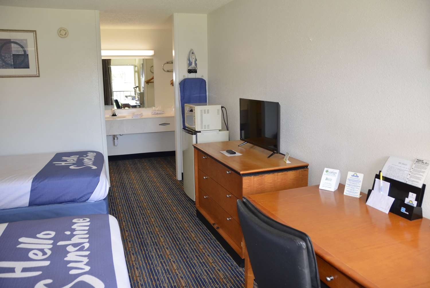 Days Inn by Wyndham Luray Shenandoah 25/33