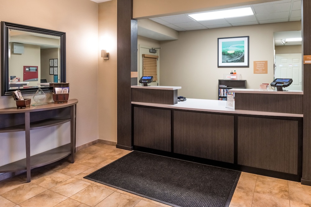 Candlewood Suites Paducah 5/65