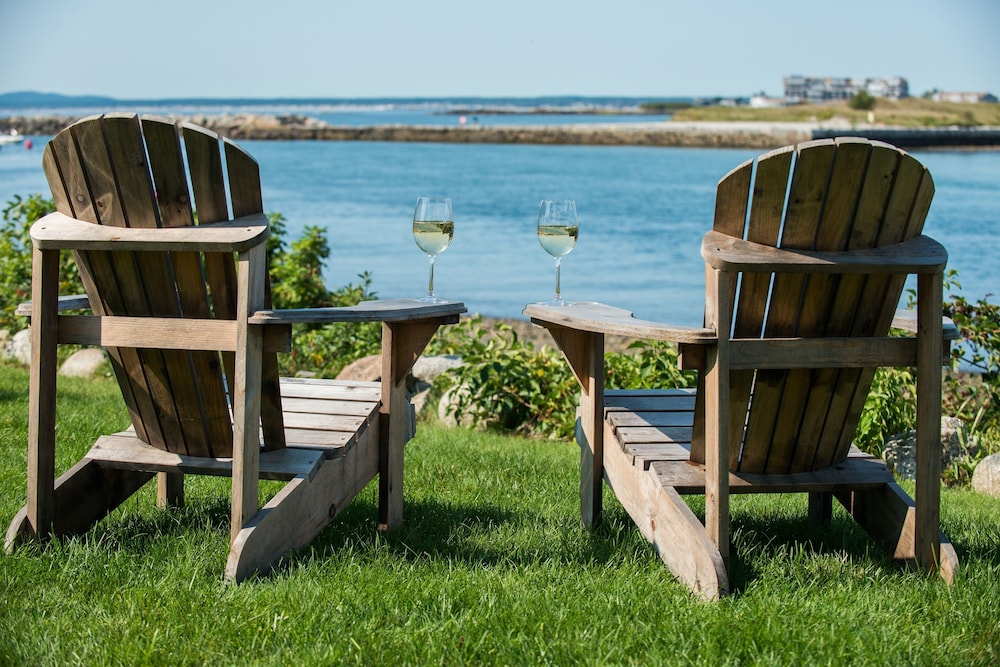 The Breakwater Inn and Spa 39/47