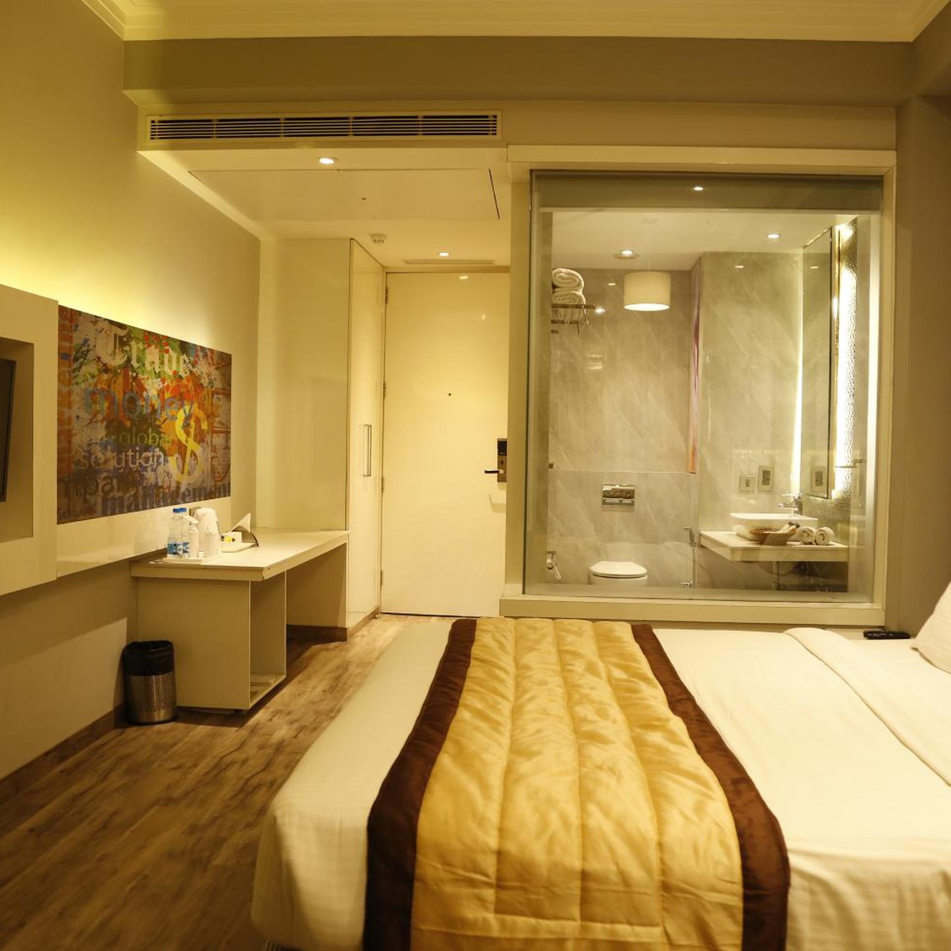 HOTEL ORANGE 21/27