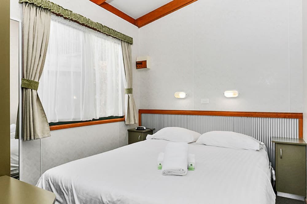 Warrnambool Claremont Holiday Village 13/42