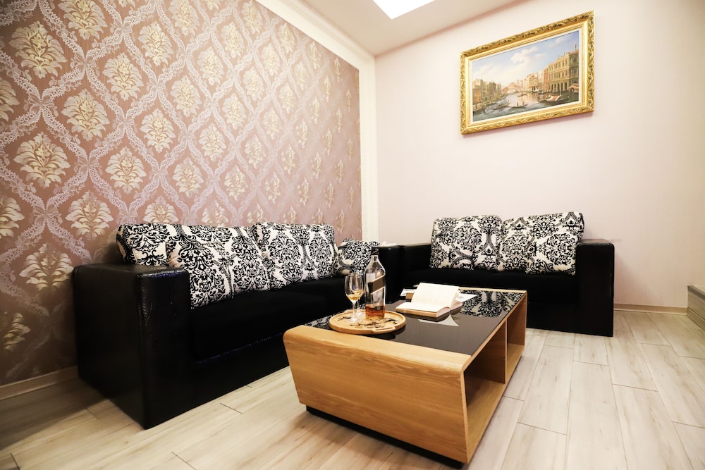 Anho Chew Hotel 36/50