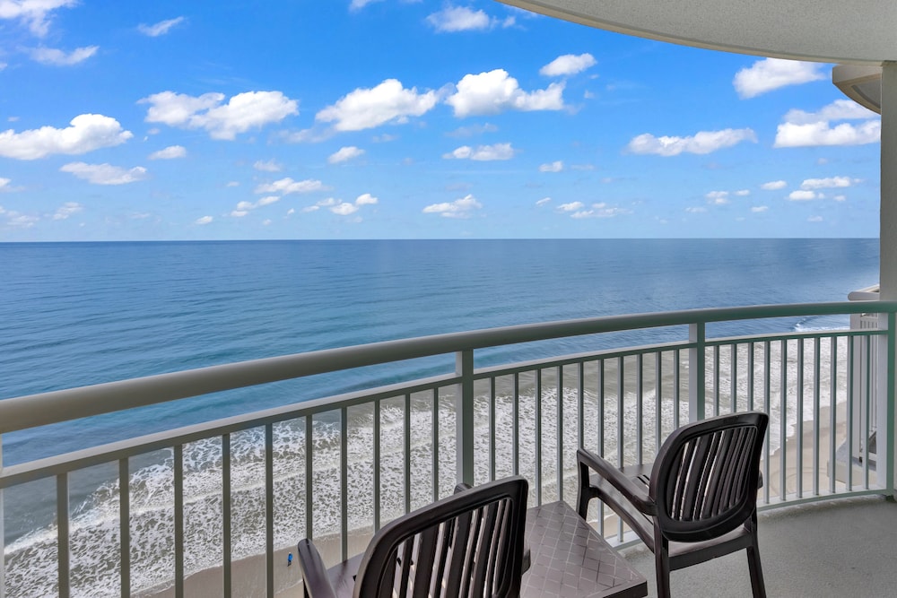 Sandy Beach Oceanfront Resort 41/50