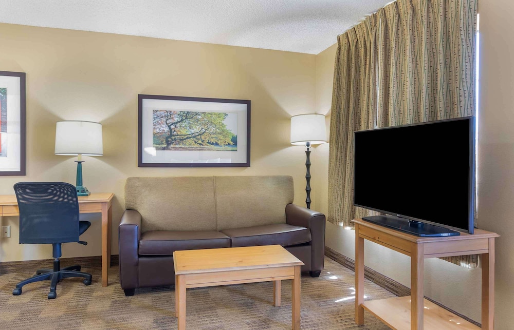 Extended Stay America Los Angeles - Torrance Del Amo Circle 36/50
