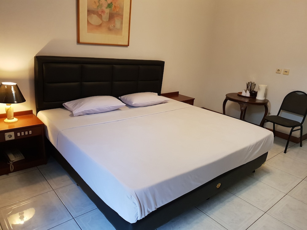 DeQur Hotel Bandung 33/71