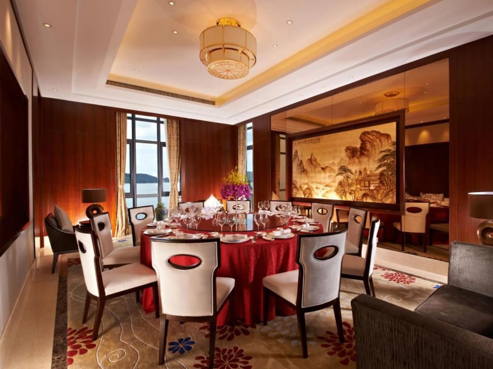NEW CENTURY RESORT SIMING LAKE YUYAO 21/29