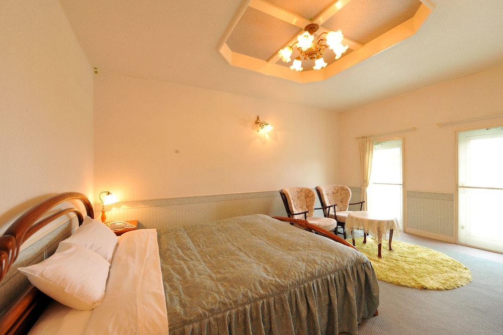Putit Hotel Fromage 2/15