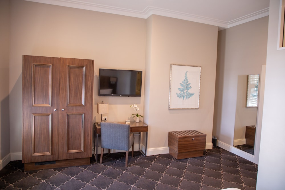 Royal Hotel Randwick 52/70