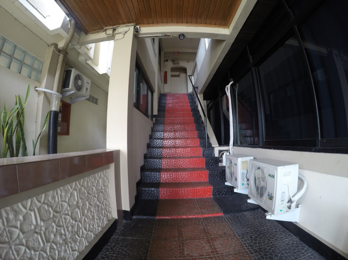 Limas Hotel Bukittinggi 9/11