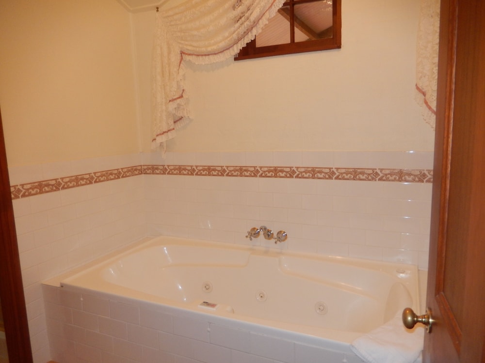 Montville Provencal 38/39