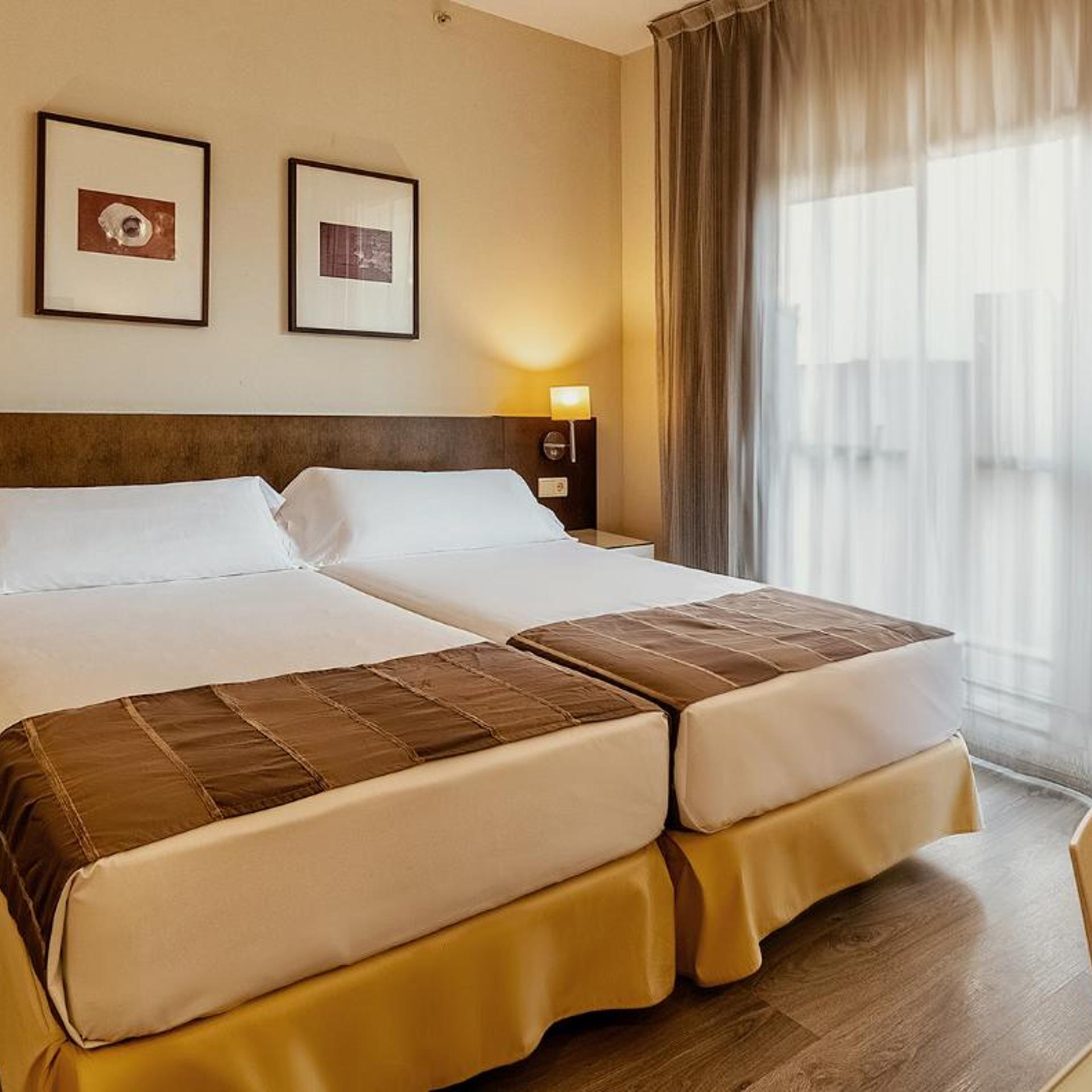 Room, Single, Double Bed