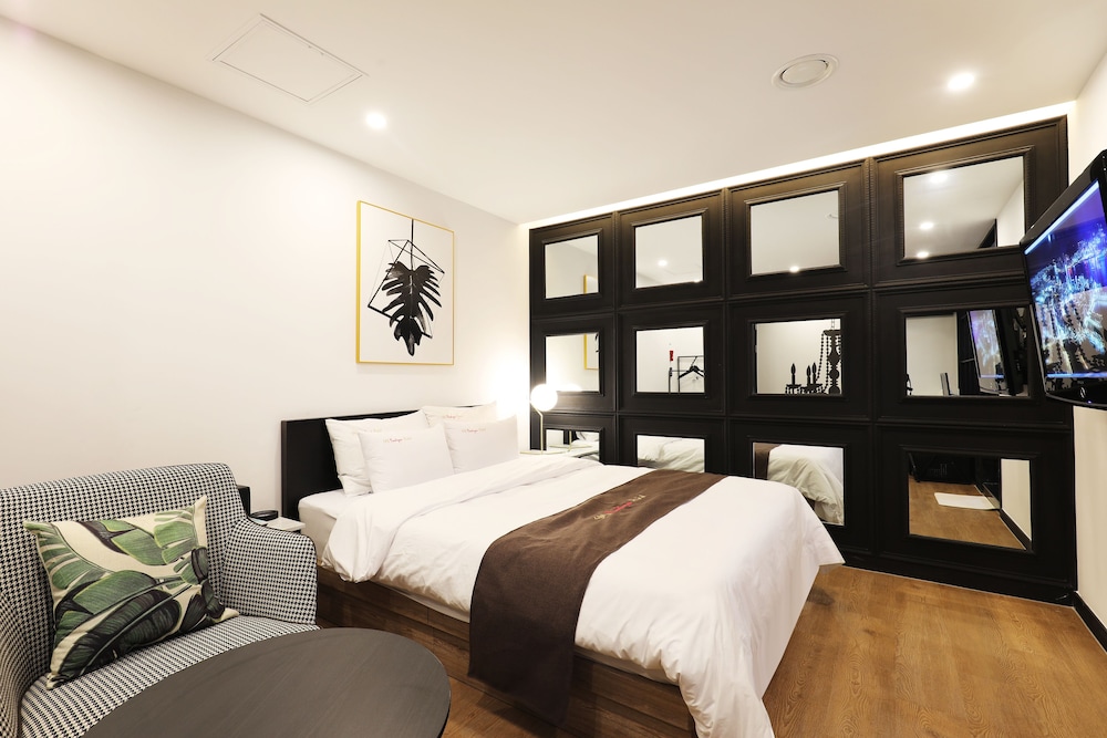 Sm Boutique Hotel 14/50