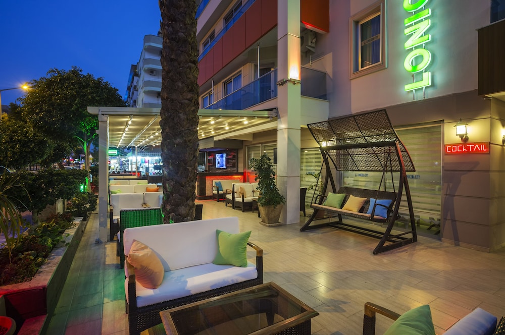 Lonicera City Hotel 38/58