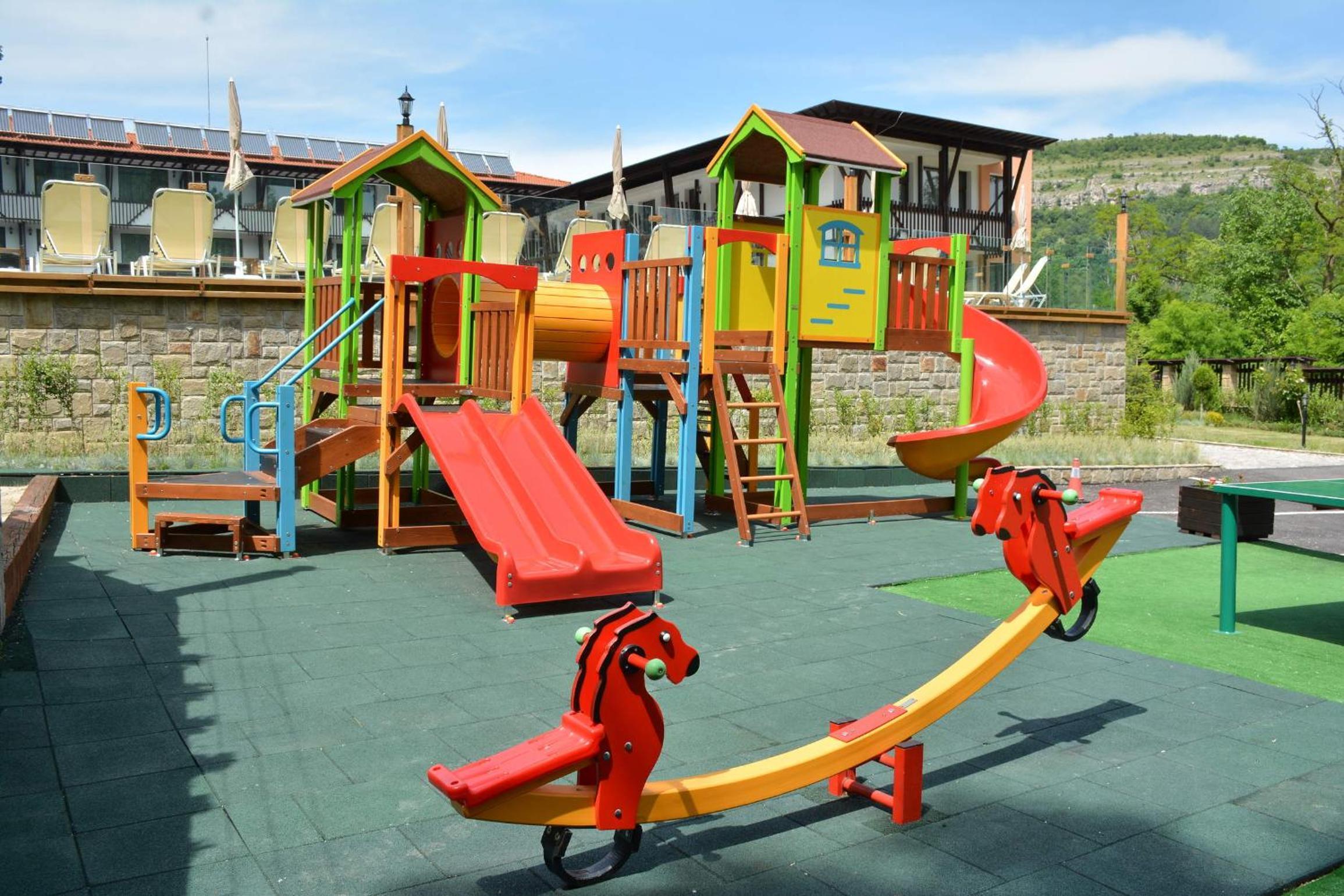 Park Hotel Asenevtsi 40/50