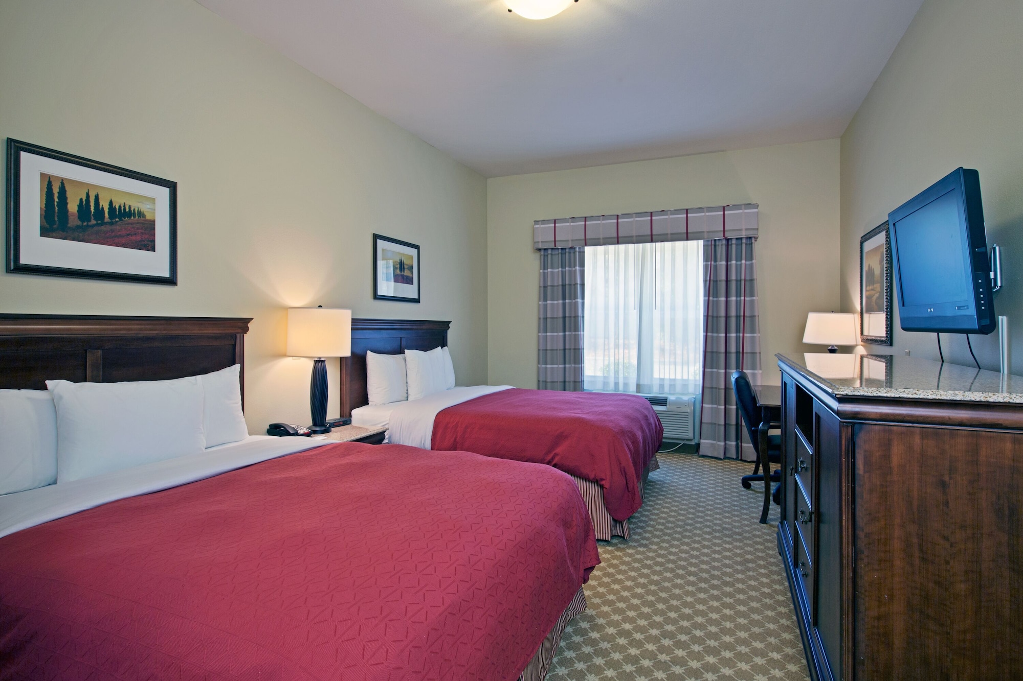 ROOM, 2 QUEEN BEDS, ACCESSIBLE