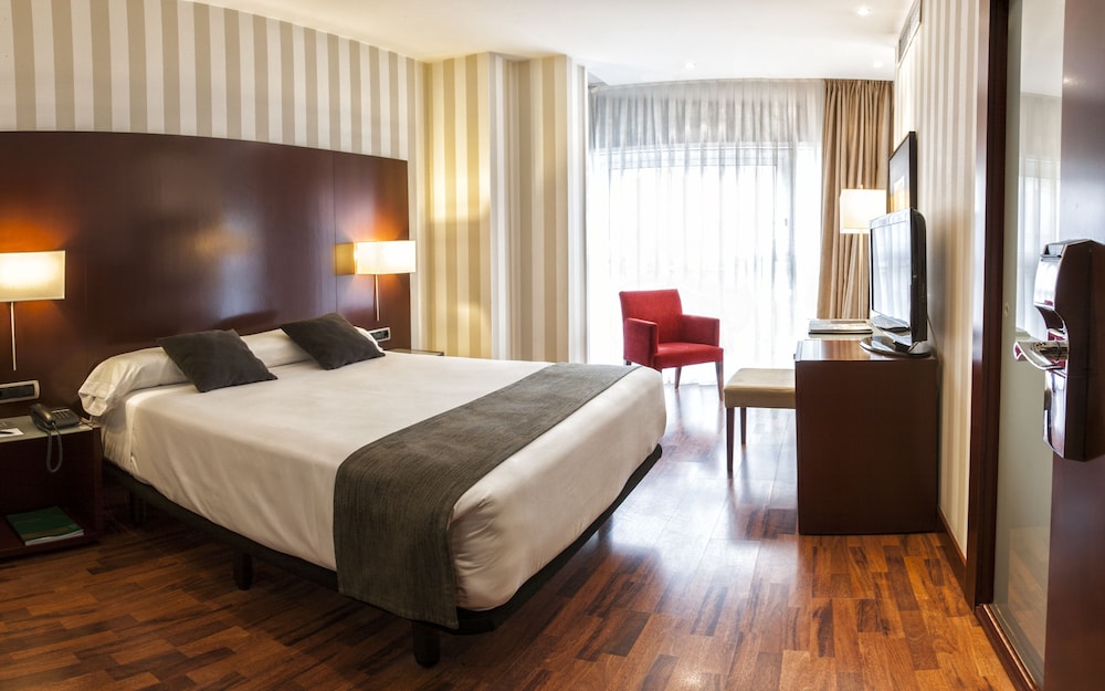 Hotel Zenit Coruna 12/66