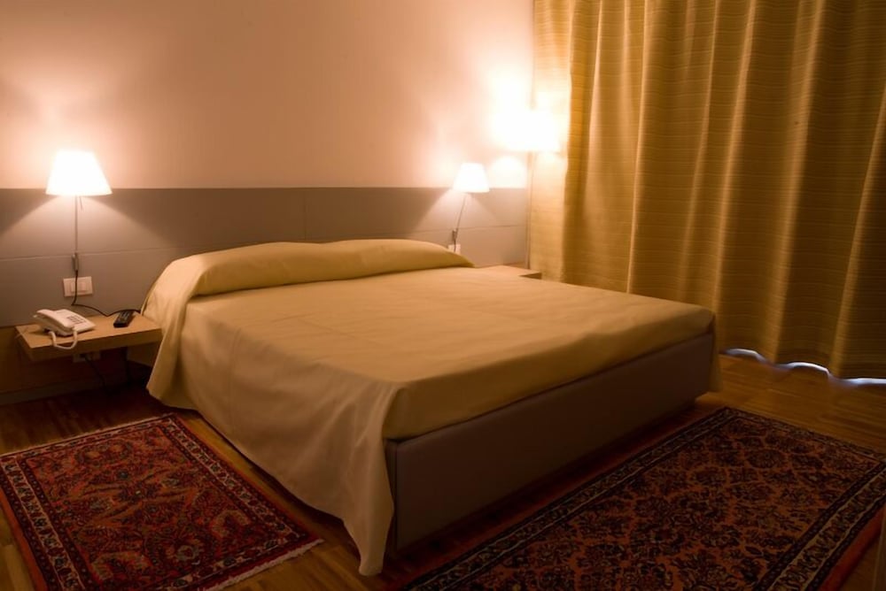 Schio Hotel 26/40