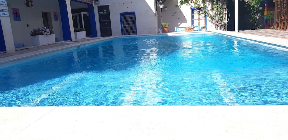 Hakan Hotel 34/50