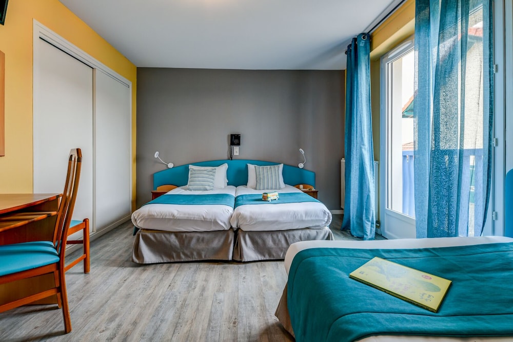 HOTEL DE FRANCE 13/52