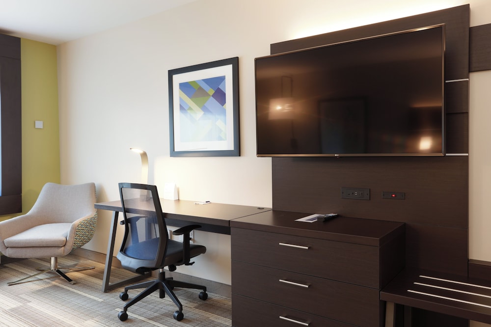 Holiday Inn Express Oneonta 55/62