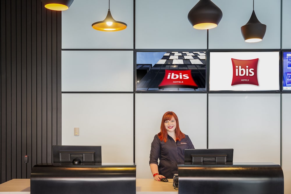 IBIS ADELAIDE 34/71
