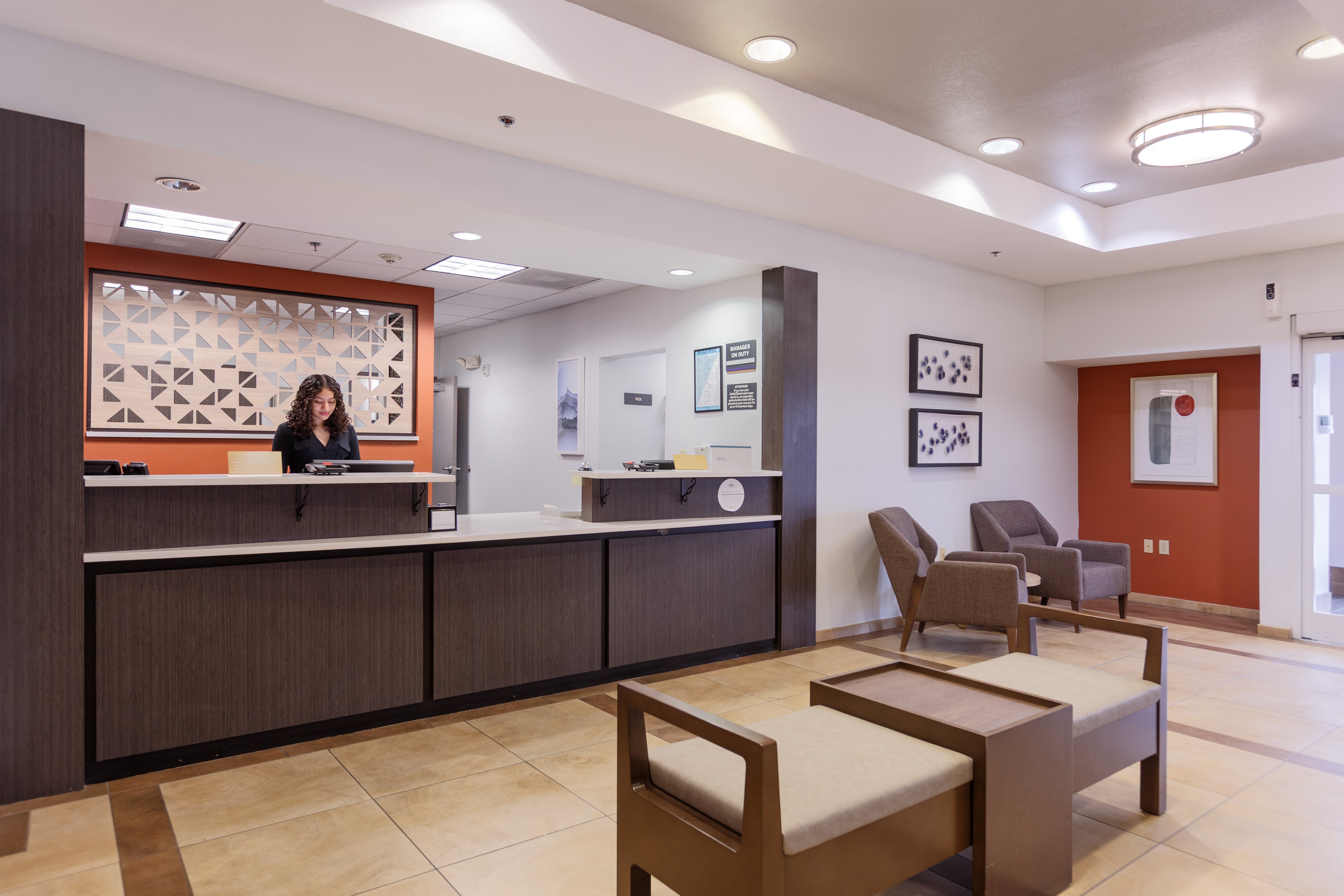 CANDLEWOOD SUITES SAN MARCOS 12/71