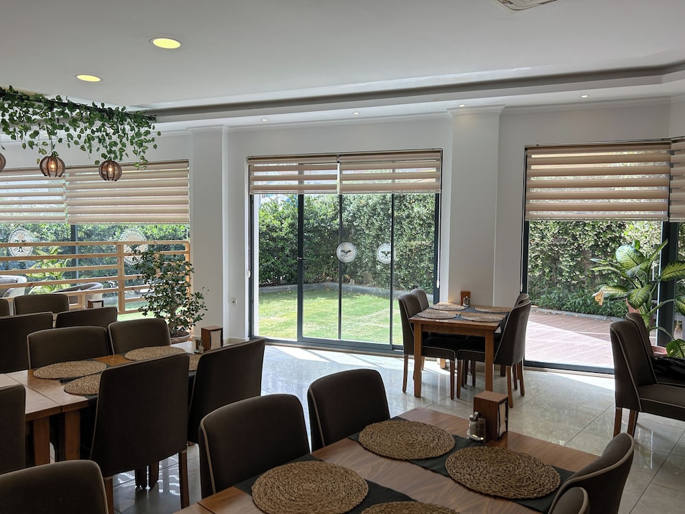 Gulluk Life Hotel 38/50