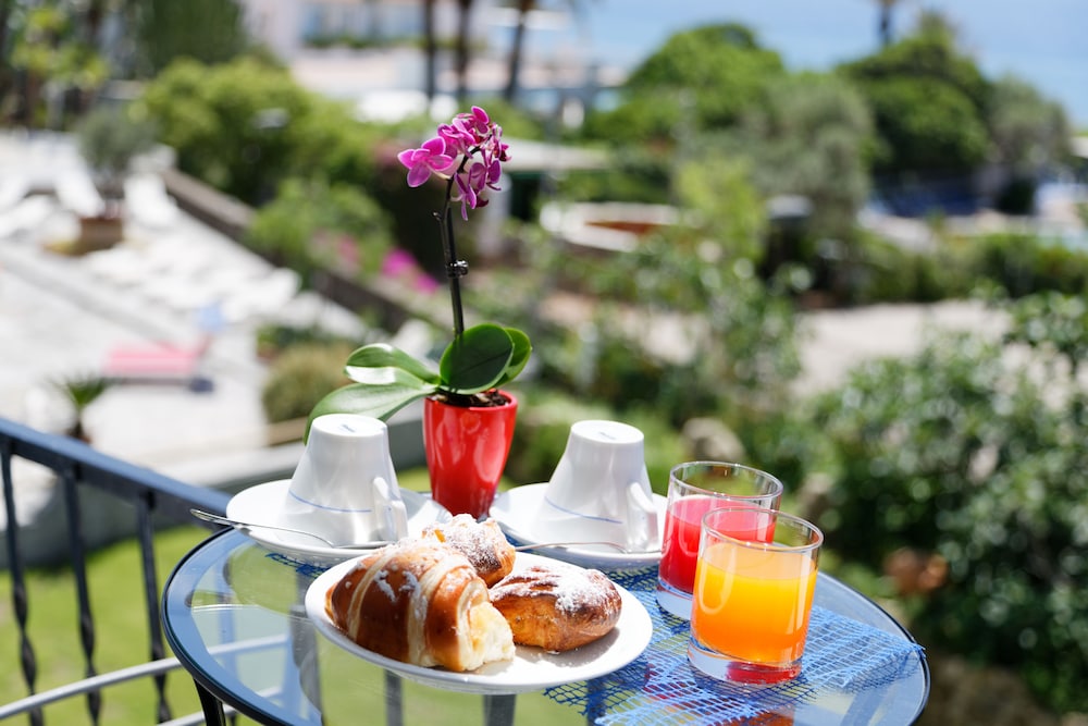 Hotel La Mandorla 17/50