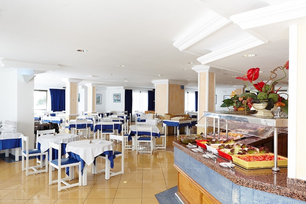 Aparthotel Nereida 25/45