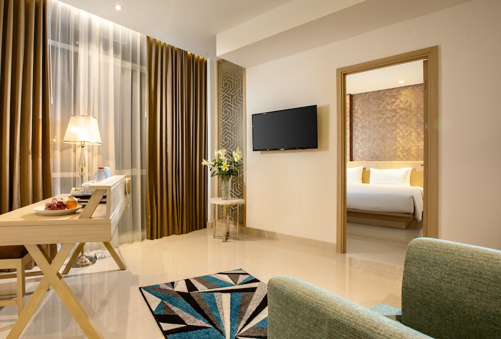 Hotel Santika Gresik 36/55
