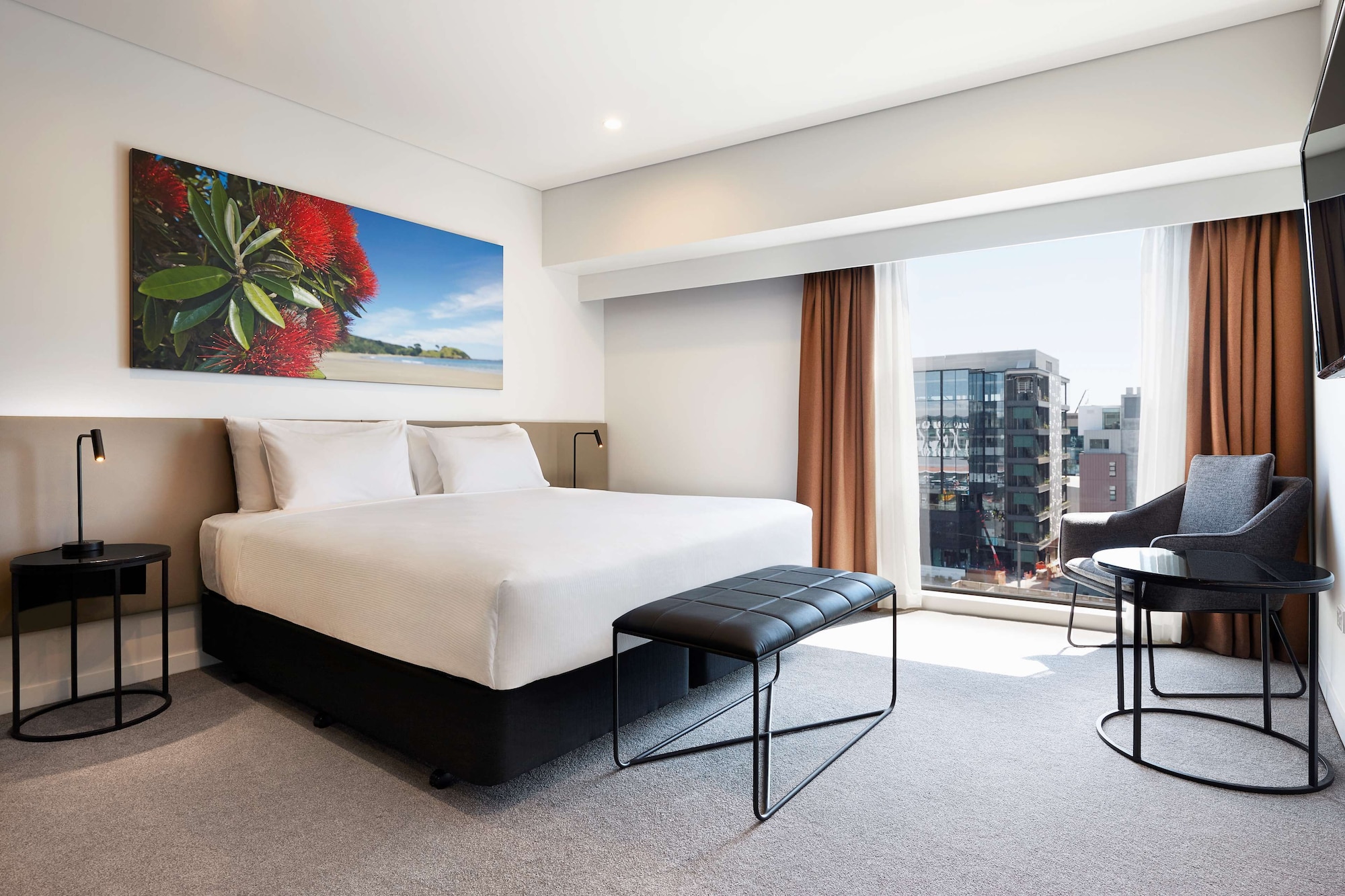 ROOM, TWIN BEDS, CITY VIEW